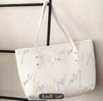 ⁦حقيبة يد نسائية⁩ - الصورة ⁦3⁩