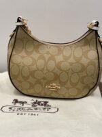 ⁦حقيبة يد نسائية⁩ - الصورة ⁦2⁩