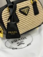 ⁦حقيبةً يد نسائية⁩ - الصورة ⁦6⁩