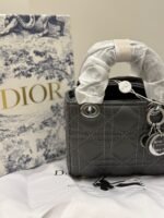 ⁦حقيبة يد نسائية⁩ - الصورة ⁦5⁩