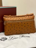 حقيبة يد نسائية